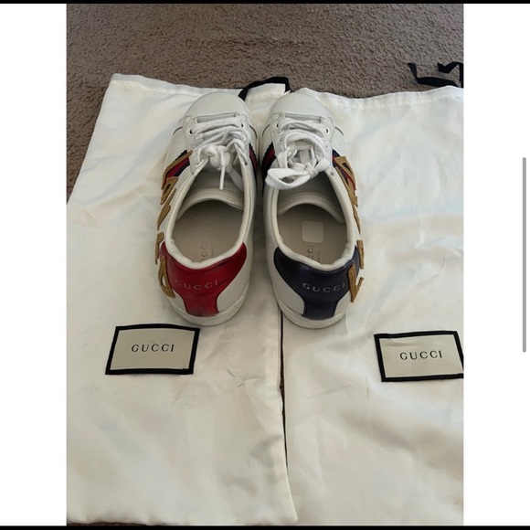 LOVED GUCCI SNEAKERS - Picture 4 of 4